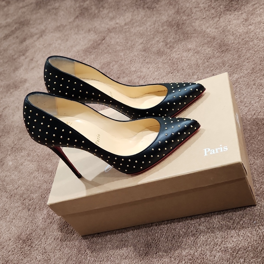 Louboutin Pigalle stiletto